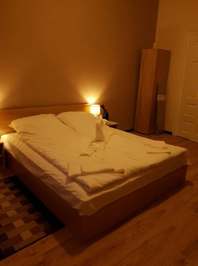 Hotel Валентино Wraca Zewnętrze zdjęcie